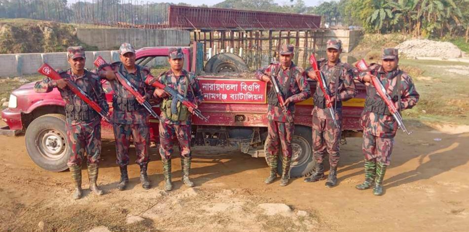 ষোল লক্ষ টাকার অবৈধ পন্য জব্দ করেছে বিজিবি টিম