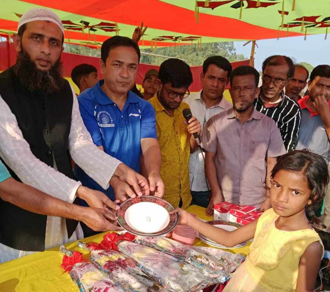 নয়াহালট সরকারি প্রাথমিক বিদ‍্যালয়ে সাংস্কৃতিক অনুষ্ঠান ও পুরস্কার বিতরণ