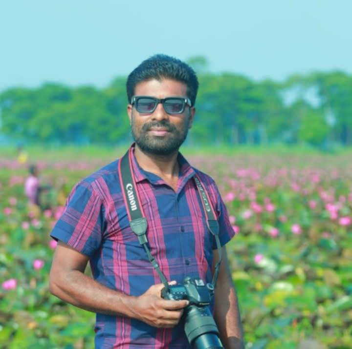 সাংবাদিক কামাল হুসেনের উপর মাদক ব্যাবসায়ীদের হামলা