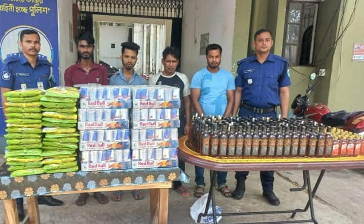 ছাতকে পুলিশের অভিযানে নিয়মিত মামলায় একজন চোরাকারবারি ও মাদক ব্যবসায়ী আরো ৫ জন গ্রেফতার