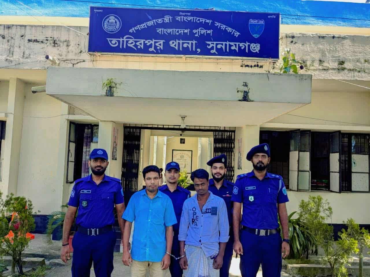 যাদুকাটা নদীতে অবৈধভাবে বালু উত্তলন করলে কঠোর ব্যাবস্থা গ্রহন করা হবে ওসি দেলোয়ার হোসেন