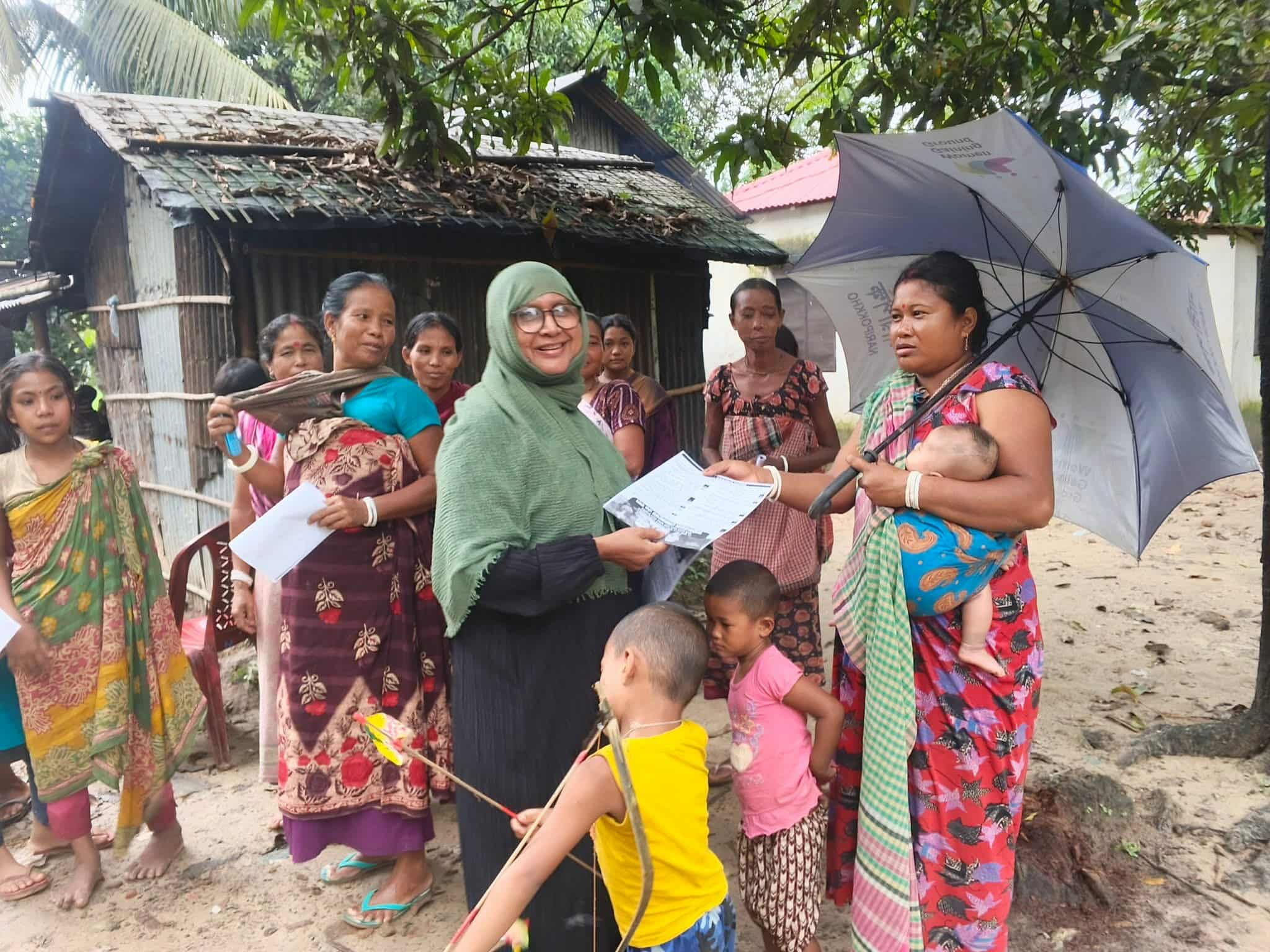 রাষ্ট্র কাঠামো মেরামতের ৩১ দফা নিয়ে মানুষের দ্বারে দ্বারে ছুটে চলেছেন এমপি প্রার্থী সালমা নজির