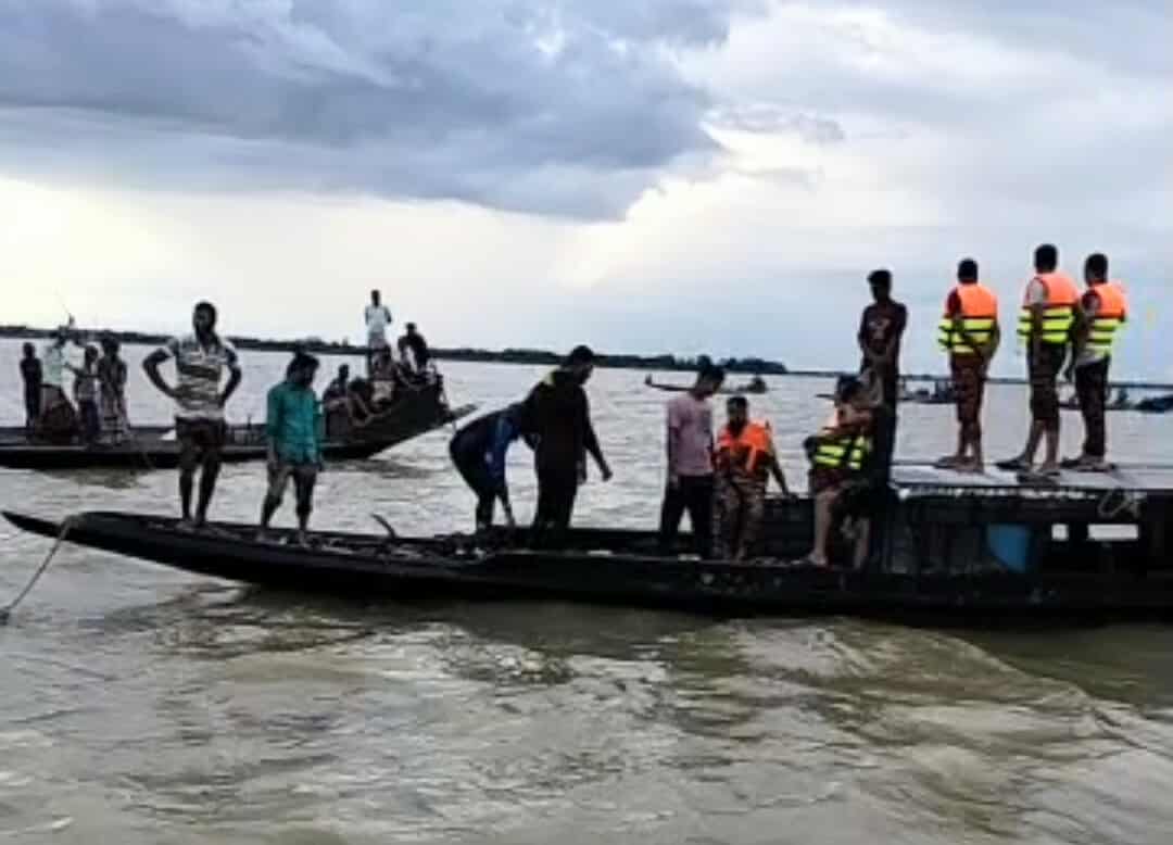 ধর্মপাশায় নৌকা ডুবির ২৫ ঘন্টা পর একজনের মরদেহ উদ্ধার
