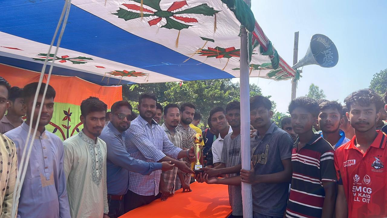 জামালগঞ্জ সরকারি ডিগ্রী কলেজ ছাত্রশিবিরের প্রীতি ফুটবল ম্যাচ 