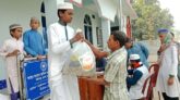 আব্দুর রহমান -হাসিনা বানু কল্যাণ ট্রাষ্টের উদ্যোগে হতদরিদ্র পরিবারের মধ্যে রমজানের উপহার সামগ্রী বিতরণ